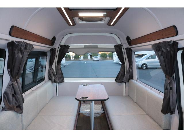 ハイエースバン ＦＯＣＳ　ＤＳコンパクト　ワンオーナー　ディーゼル　４ＷＤ　ツインサブバッテリー　ＦＦヒーター　走行充電　４５０Ｗインバーター　外部電源　冷蔵庫　ソーラーパネル１枚　電子レンジ（8枚目）