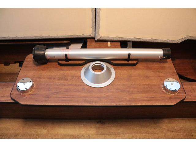 ハイエースバン ＦＯＣＳ　ＤＳコンパクト　ワンオーナー　ディーゼル　４ＷＤ　ツインサブバッテリー　ＦＦヒーター　走行充電　４５０Ｗインバーター　外部電源　冷蔵庫　ソーラーパネル１枚　電子レンジ（30枚目）