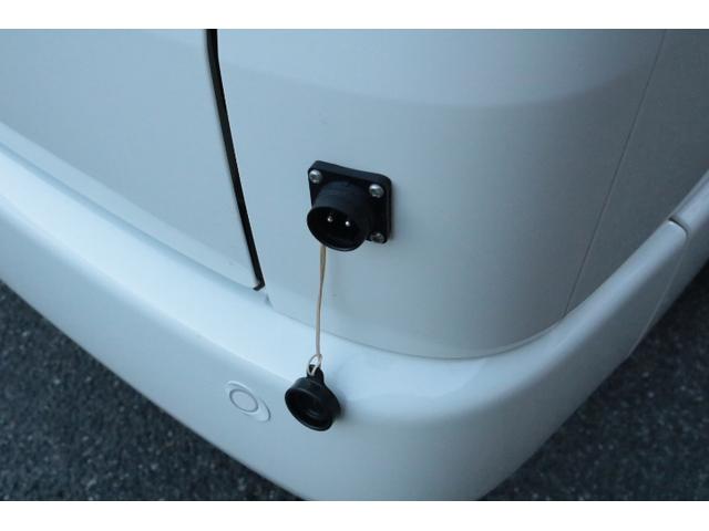 ハイエースバン ＦＯＣＳ　ＤＳコンパクト　ワンオーナー　ディーゼル　４ＷＤ　ツインサブバッテリー　ＦＦヒーター　走行充電　４５０Ｗインバーター　外部電源　冷蔵庫　ソーラーパネル１枚　電子レンジ（57枚目）