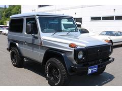 ＳＵＶ、クロカン、インポートカー専門店！！大型屋内展示場にて天候を気にせず現車確認を行って頂けます♪ 4