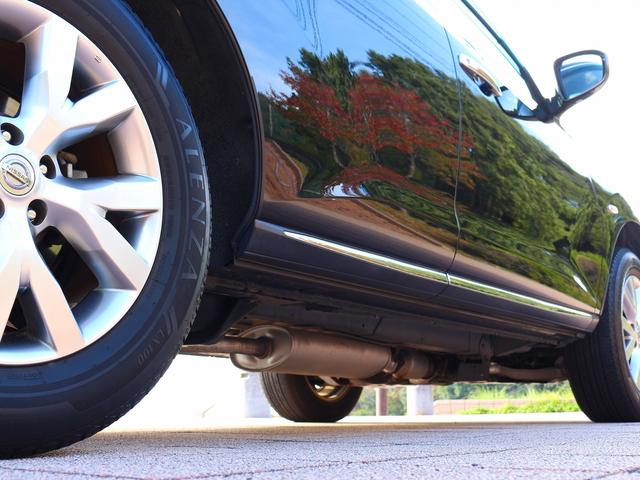 ムラーノ ２５０ＸＬ　ナビゲーションシステム　サイドブラインドモニター　バックビューモニター　ＥＴＣ　ブルートゥース　ＵＳＢ　ＴＶ　キセノン　オートライト　フルオートエアコン　オートスピードコントロール　禁煙車　１オーナー（13枚目）