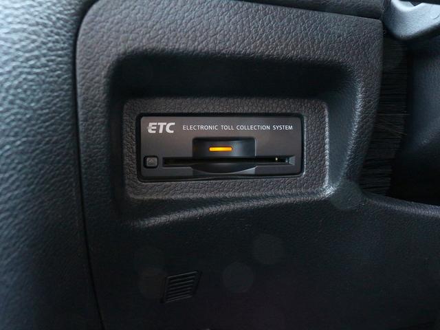 ムラーノ ２５０ＸＬ　ナビゲーションシステム　サイドブラインドモニター　バックビューモニター　ＥＴＣ　ブルートゥース　ＵＳＢ　ＴＶ　キセノン　オートライト　フルオートエアコン　オートスピードコントロール　禁煙車　１オーナー（24枚目）