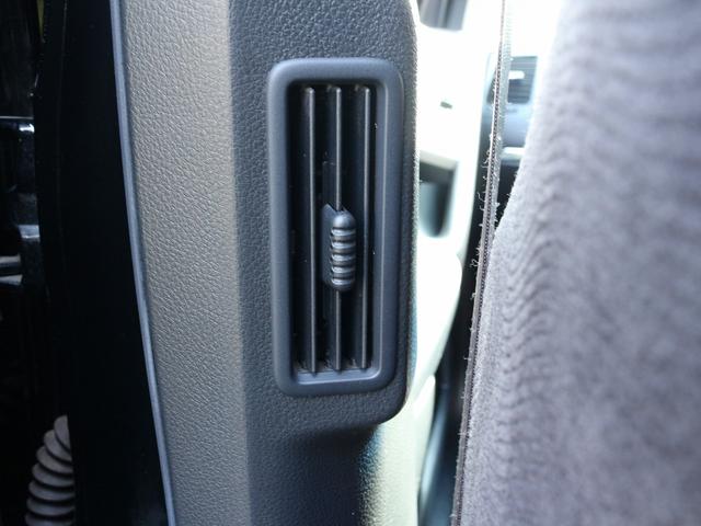 ムラーノ ２５０ＸＬ　ナビゲーションシステム　サイドブラインドモニター　バックビューモニター　ＥＴＣ　ブルートゥース　ＵＳＢ　ＴＶ　キセノン　オートライト　フルオートエアコン　オートスピードコントロール　禁煙車　１オーナー（46枚目）