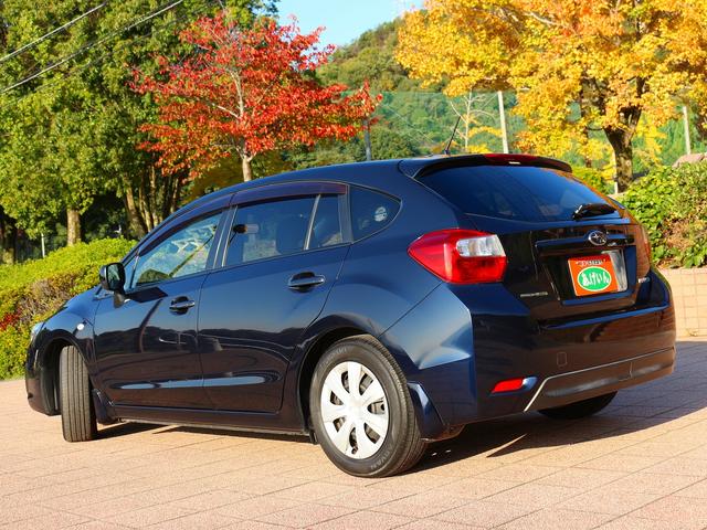 インプレッサスポーツ １．６ｉ　水平対向ツインカム　５速マニュアル　Ｃ型モデル　ＡＷＤ　ＶＤＣ　ヒルスタートアシスト　フルオートエアコン　インフォメーションメーター　ＥＴＣ　ＨＩＤヘッドランプ　リモコンキー２個　禁煙車　１オーナー（3枚目）