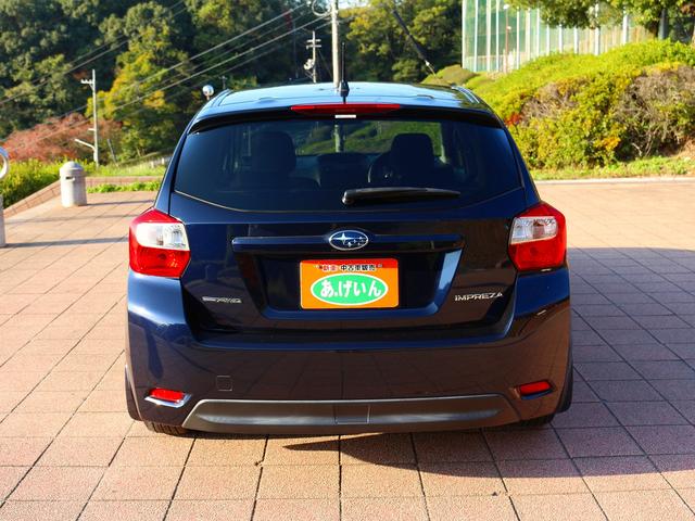 インプレッサスポーツ １．６ｉ　水平対向ツインカム　５速マニュアル　Ｃ型モデル　ＡＷＤ　ＶＤＣ　ヒルスタートアシスト　フルオートエアコン　インフォメーションメーター　ＥＴＣ　ＨＩＤヘッドランプ　リモコンキー２個　禁煙車　１オーナー（10枚目）