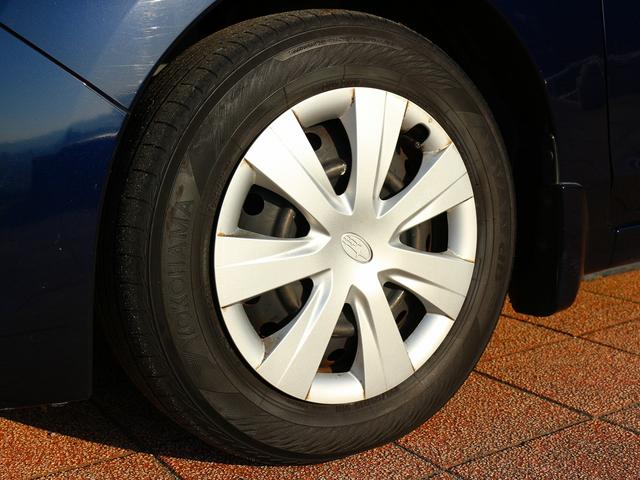 インプレッサスポーツ １．６ｉ　水平対向ツインカム　５速マニュアル　Ｃ型モデル　ＡＷＤ　ＶＤＣ　ヒルスタートアシスト　フルオートエアコン　インフォメーションメーター　ＥＴＣ　ＨＩＤヘッドランプ　リモコンキー２個　禁煙車　１オーナー（20枚目）