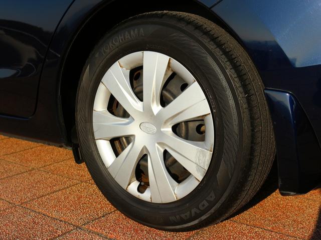 インプレッサスポーツ １．６ｉ　水平対向ツインカム　５速マニュアル　Ｃ型モデル　ＡＷＤ　ＶＤＣ　ヒルスタートアシスト　フルオートエアコン　インフォメーションメーター　ＥＴＣ　ＨＩＤヘッドランプ　リモコンキー２個　禁煙車　１オーナー（21枚目）