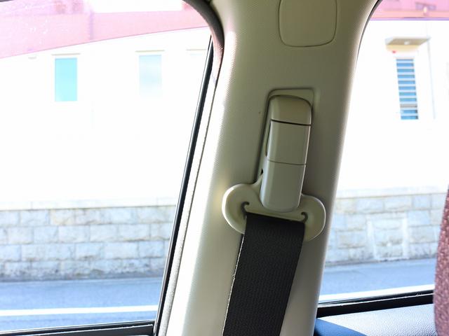 インプレッサスポーツ １．６ｉ　水平対向ツインカム　５速マニュアル　Ｃ型モデル　ＡＷＤ　ＶＤＣ　ヒルスタートアシスト　フルオートエアコン　インフォメーションメーター　ＥＴＣ　ＨＩＤヘッドランプ　リモコンキー２個　禁煙車　１オーナー（25枚目）