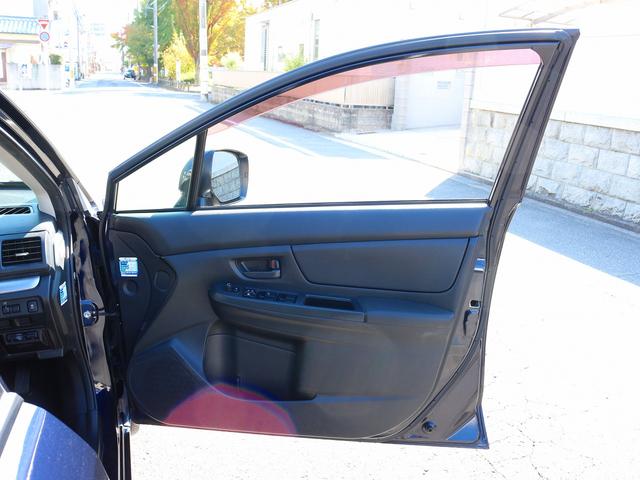 インプレッサスポーツ １．６ｉ　水平対向ツインカム　５速マニュアル　Ｃ型モデル　ＡＷＤ　ＶＤＣ　ヒルスタートアシスト　フルオートエアコン　インフォメーションメーター　ＥＴＣ　ＨＩＤヘッドランプ　リモコンキー２個　禁煙車　１オーナー（29枚目）