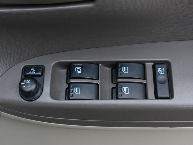 タント L スローパー 車椅子移動車 福祉車輌 電動ウィンチ 手すり 固定用ベルト 脱着式リアシート アルミホイール R330WDナビ フルセグ エコアイドル キーレスエントリー 電動ウィンチ用ワイヤレスリモコン(33枚目)