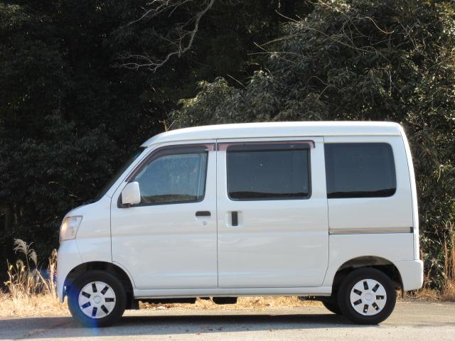 クルーズ パールホワイト キーレス パワーウインドウ 禁煙車 車検整備 新品タイヤ 電動格納ミラー 取説・保証書(9枚目)