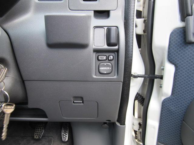 クルーズ パールホワイト キーレス パワーウインドウ 禁煙車 車検整備 新品タイヤ 電動格納ミラー 取説・保証書(48枚目)