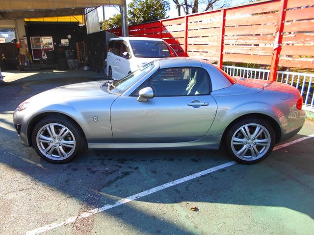 ロードスター RS RHT 6速MT 1オーナー 禁煙車 屋根付き車庫保管 ヘッドライト新品交換済 革シート シートヒーター 純正17インチアルミあります(4枚目)