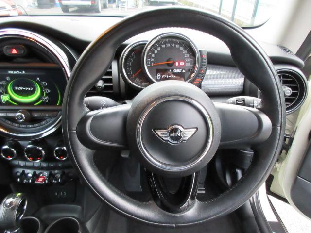 MINI クーパー ターボ 6速AT 純正8.8インチHDDナビ Bluetooth LEDヘッドライト バックカメラ クリアランスソナー ETC アイドリングストップ 禁煙車(22枚目)