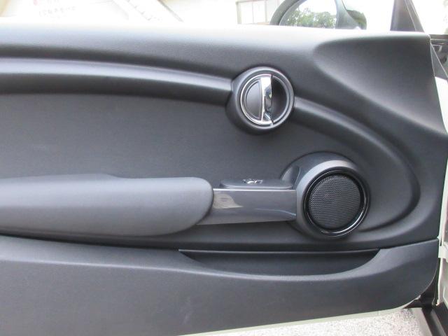 MINI クーパー ターボ 6速AT 純正8.8インチHDDナビ Bluetooth LEDヘッドライト バックカメラ クリアランスソナー ETC アイドリングストップ 禁煙車(34枚目)