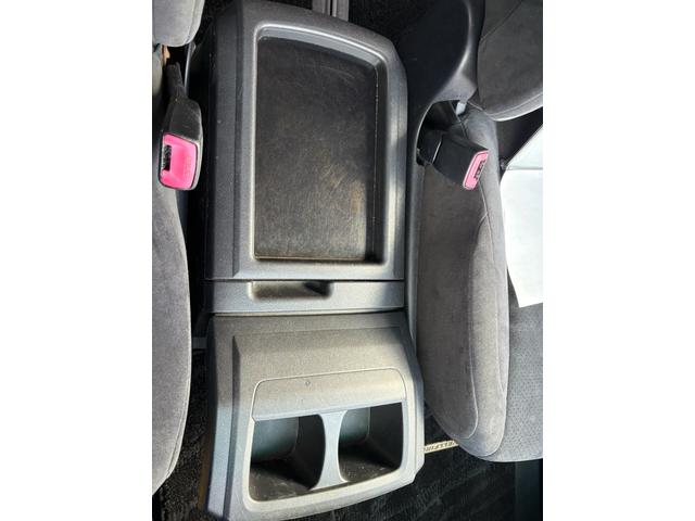 飲み物等こぼす心配が減りますね。