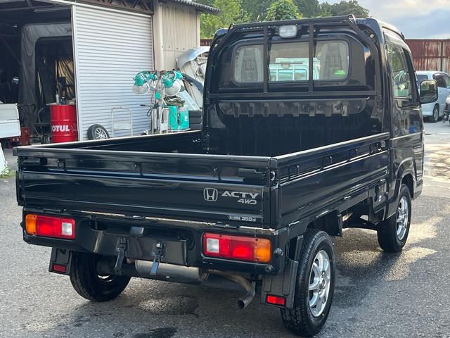 アクティトラック 　４ＷＤ　ワンオーナー　５ＭＴ　ＰＳ　ＡＢＳ　荷台作業灯　フォグランプ　ＡＣ　ＰＷ　ライトレベライザー　外１２アルミ（11枚目）