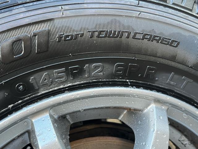 アクティトラック 　４ＷＤ　ワンオーナー　５ＭＴ　ＰＳ　ＡＢＳ　荷台作業灯　フォグランプ　ＡＣ　ＰＷ　ライトレベライザー　外１２アルミ（19枚目）