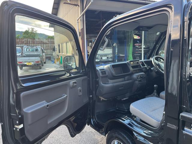 アクティトラック 　４ＷＤ　ワンオーナー　５ＭＴ　ＰＳ　ＡＢＳ　荷台作業灯　フォグランプ　ＡＣ　ＰＷ　ライトレベライザー　外１２アルミ（26枚目）