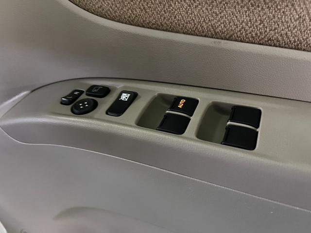 パレット Ｘ　禁煙車　ＣＶＴ　助手席側パワースライドドア　オートエアコン　ＡＢＳ　プッシュスタート　スマートキー　盗難警報装置　電動格納ミラー　ＥＴＣ付き（25枚目）