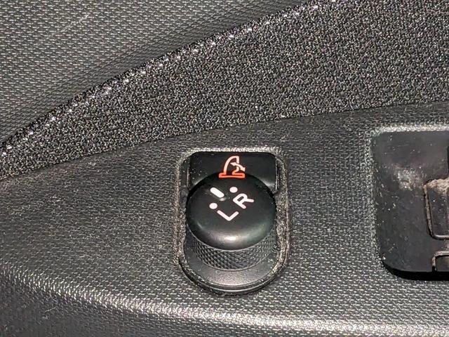 カスタム X 禁煙車 CVT エコアイドル 純正CDオーディオ オートエアコン ベンチシート ABS HIDヘッドライト プッシュスタート スマートキー 盗難警報装置 電動格納ミラー 取説保証書付き(27枚目)
