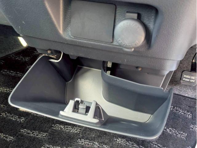 スペーシアカスタム XS 両側パワースライドドア アイドリングストップ オートエアコン ベンチシート ABS HIDヘッドライト プッシュスタート スマートキー 盗難警報装置 電動格納ミラー 純正アルミ ETC付き(25枚目)