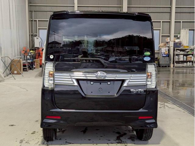 タント カスタムＸ　トップエディションＳＡＩＩＩ　純正ナビ　バックモニター　助手席側パワースライドドア　ハーフレザーシート　衝突被害軽減ブレーキ　車線逸脱警報装置　横滑り防止装置　パーキングセンサー　ＬＥＤヘッドライト　プッシュスタート（9枚目）