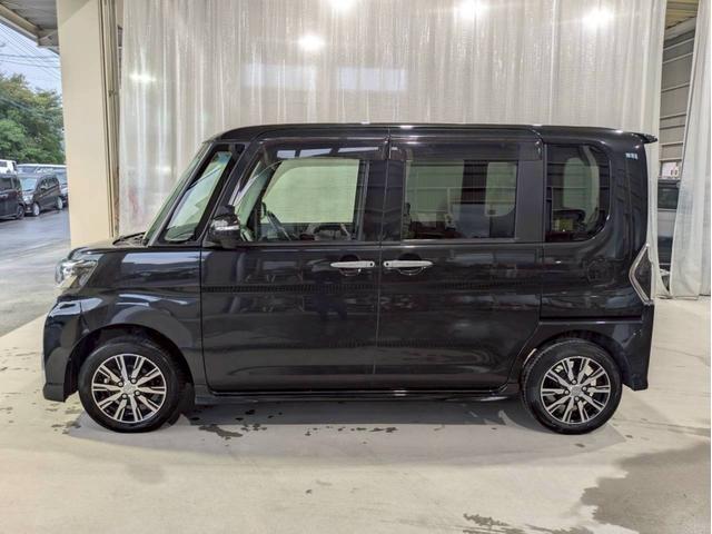 タント カスタムＸ　トップエディションＳＡＩＩＩ　純正ナビ　バックモニター　助手席側パワースライドドア　ハーフレザーシート　衝突被害軽減ブレーキ　車線逸脱警報装置　横滑り防止装置　パーキングセンサー　ＬＥＤヘッドライト　プッシュスタート（11枚目）
