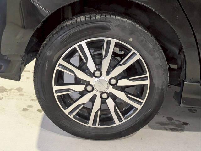 タント カスタムＸ　トップエディションＳＡＩＩＩ　純正ナビ　バックモニター　助手席側パワースライドドア　ハーフレザーシート　衝突被害軽減ブレーキ　車線逸脱警報装置　横滑り防止装置　パーキングセンサー　ＬＥＤヘッドライト　プッシュスタート（33枚目）