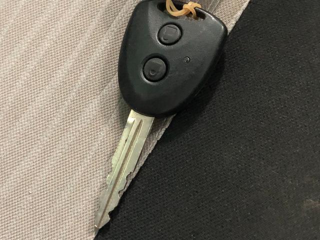 ミライース Ｘ　ＳＡＩＩＩ　社外メモリーナビ　衝突被害軽減ブレーキ　車線逸脱警報装置　横滑り防止装置　ハイビームアシスト　コーナーセンサー　アイドリングストップ　ＡＢＳ　キーレスエントリー　盗難警報装置　電動格納ミラー　ＥＴＣ（30枚目）
