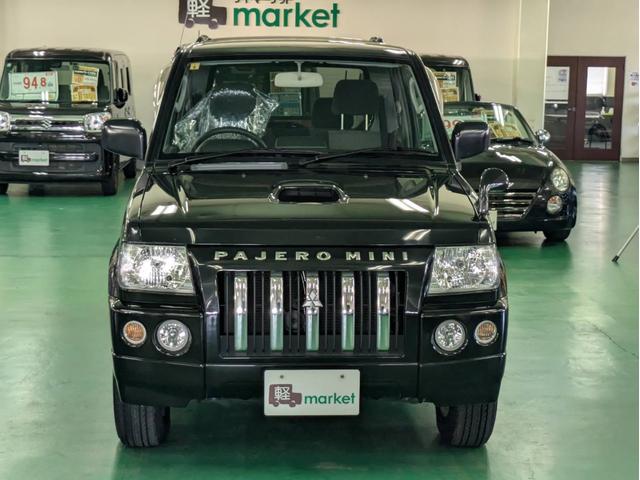 パジェロミニ デューク　ワンオーナー車　ターボ　フロア５速ＭＴ　ＣＤ　ＡＢＳ　キーレスエントリー　フロントフォグランプ　純正１５インチアルミ（8枚目）