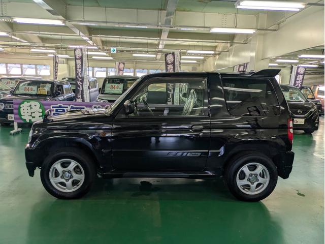 パジェロミニ デューク　ワンオーナー車　ターボ　フロア５速ＭＴ　ＣＤ　ＡＢＳ　キーレスエントリー　フロントフォグランプ　純正１５インチアルミ（11枚目）
