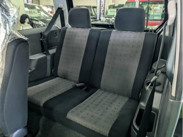 パジェロミニ デューク　ワンオーナー車　ターボ　フロア５速ＭＴ　ＣＤ　ＡＢＳ　キーレスエントリー　フロントフォグランプ　純正１５インチアルミ（18枚目）
