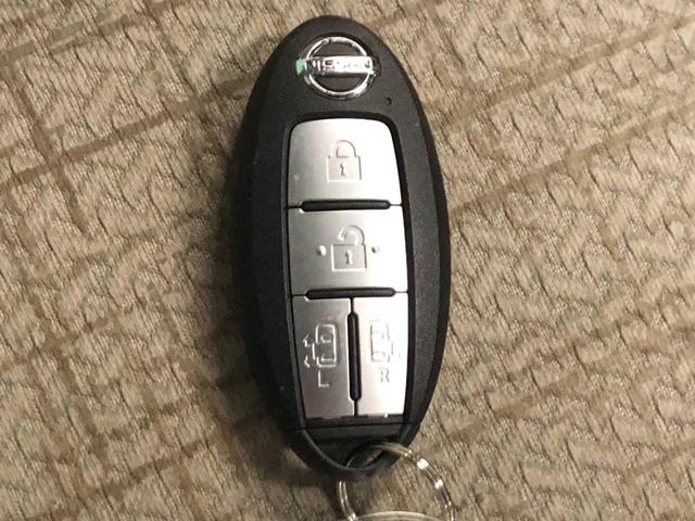 ルークス Ｘ　純正メモリーナビ　アラウンドビューモニター　両側パワスラ　エマージェンシーブレーキ　車線逸脱警報装置　横滑り防止装置　クリアランスソナー　アイドリングストップ　オートエアコン　プッシュスタート（30枚目）