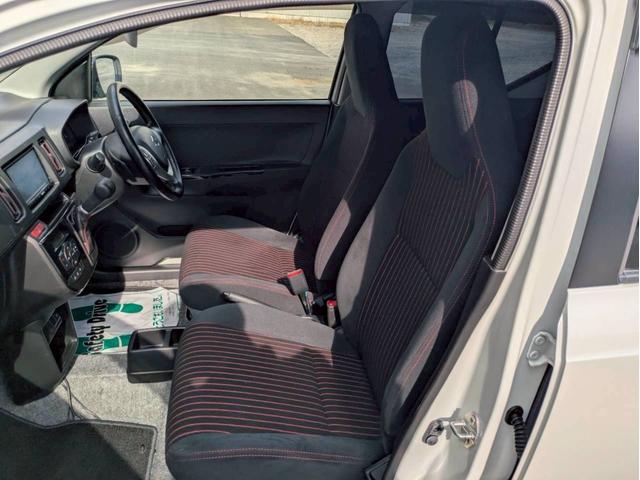 アルトターボＲＳ ベースグレード　社外フルセグメモリーナビ　オートギヤシフト　レーダーブレーキサポート　横滑り防止装置　アイドリングストップ　ベンチシート　ＡＢＳ　ＨＩＤヘッドライト　プッシュスタート　スマートキー　盗難警報装置（18枚目）