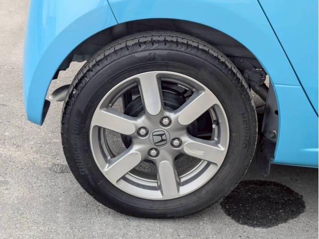 Ｎ－ＯＮＥ ツアラー・Ａパッケージ　ターボ車　ワンオーナー　純正ナビ　バックモニター　衝突被害軽減ブレーキ　横滑り防止装置　オートエアコン　ベンチシート　ＡＢＳ　ＨＩＤ　プッシュスタート　スマートキー　盗難警報装置　純正アルミ（33枚目）