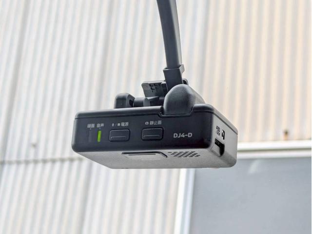 デイズルークス ハイウェイスター　Ｇターボ　後期モデル　アラウンドビューモニター　両側パワースライドドア　エマージェンシーブレーキ　横滑り防止装置　アイドリングストップ　オートエアコン　ＬＥＤヘッドライト　プッシュスタート　純正アルミ（23枚目）