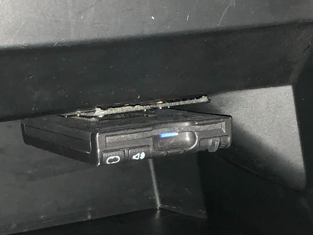 Ｎ－ＢＯＸカスタム Ｇ・Ｌパッケージ　純正メモリーナビ　助手席側パワースライドドア　横滑り防止装置　アイドリングストップ　オートエアコン　ＡＢＳ　ＨＩＤヘッドライト　プッシュスタート　スマートキー　盗難警報装置　純正アルミ　ＥＴＣ付き（30枚目）