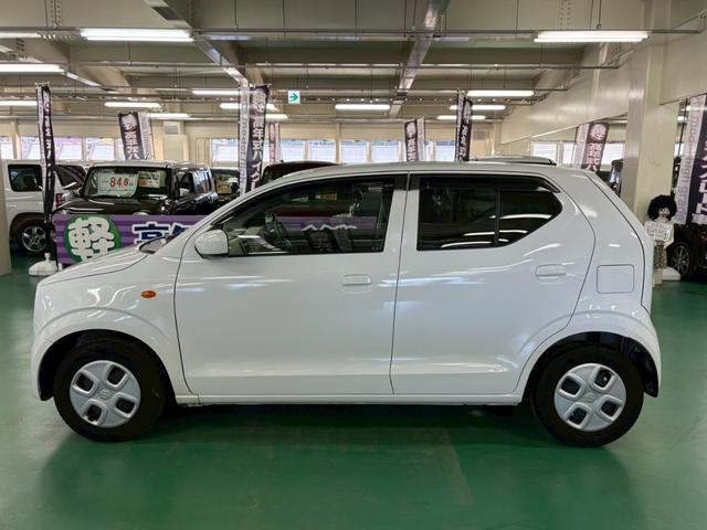 アルト S CVT 横滑り防止装置 アイドリングストップ D席シートヒーター 純正CDオーディオ ABS キーレスエントリー 盗難警報装置 エアコン パワステ パワーウィンドウ Wエアバッグ 電動格納ミラー(12枚目)