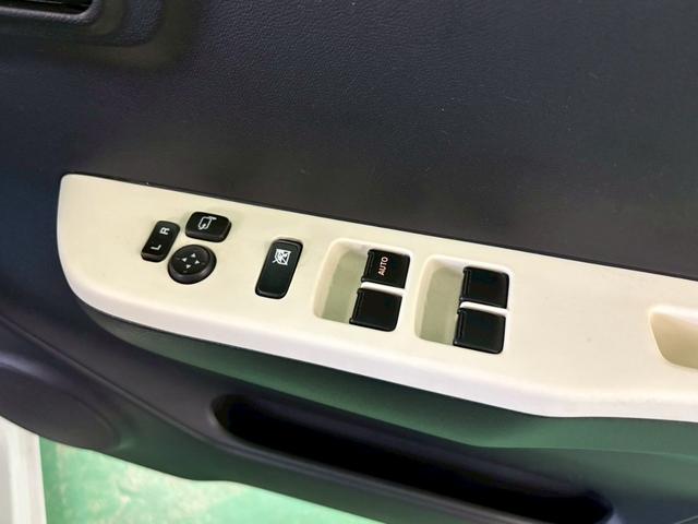 アルト S CVT 横滑り防止装置 アイドリングストップ D席シートヒーター 純正CDオーディオ ABS キーレスエントリー 盗難警報装置 エアコン パワステ パワーウィンドウ Wエアバッグ 電動格納ミラー(25枚目)