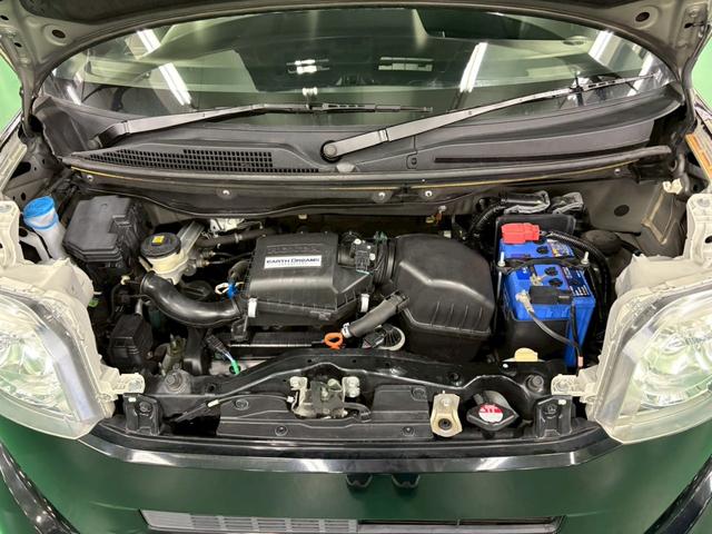 N-BOX G SSパッケージ 両側パワースライドドア 衝突被害軽減ブレーキ 横滑り防止装置 アイドリングストップ オートエアコン 前席シートヒーター HIDヘッドライト プッシュスタート スマートキー 盗難警報装置 ETC付き(32枚目)