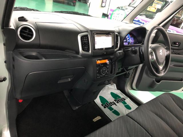 スペーシア Ｔ　ターボ車　全方位モニター付きメモリーナビ　デュアルカメラブレーキサポート　アイドリングストップ　オートエアコン　Ｄ席シートヒーター　ＨＩＤヘッドライト　プッシュスタート　ドラレコ　ＥＴＣ付き（18枚目）