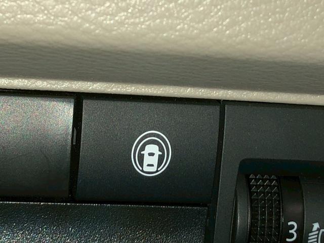 ルークス X 社外ナビ アラウンドビューモニター 助手席側パワースライドドア エマージェンシーブレーキ 車線逸脱警報装置 横滑り防止装置 クリアランスソナー アイドリングストップ プッシュスタート ETC付き(24枚目)