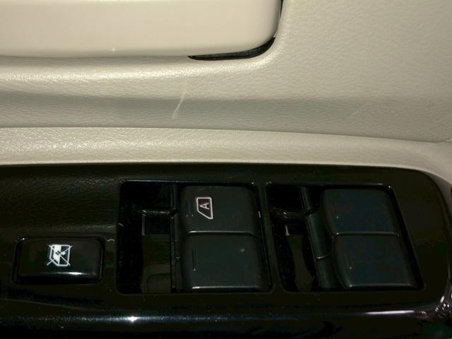 ルークス X 社外ナビ アラウンドビューモニター 助手席側パワースライドドア エマージェンシーブレーキ 車線逸脱警報装置 横滑り防止装置 クリアランスソナー アイドリングストップ プッシュスタート ETC付き(29枚目)