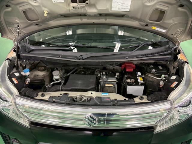 スペーシアカスタム TS ユーザー下取り車 インタークーラーターボ 社外ナビ 両側パワースライドドア アイドリングストップ オートエアコン ベンチシート ABS HID プッシュスタート スマートキー 盗難警報装置 ETC付き(32枚目)