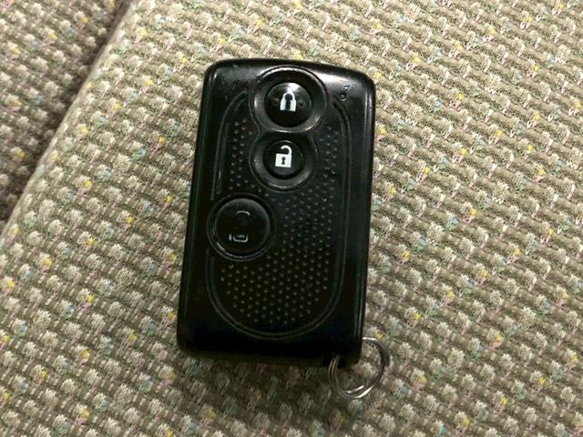 タント Ｘ　ＳＡ　ワンセグＳＤナビ　助手席側パワースライドドア　アクセル踏み間違い防止装置　横滑り防止装置　エコアイドル　オートエアコン　ＡＢＳ　プッシュスタート　スマートキー　盗難警報装置　電動格納ミラー（29枚目）