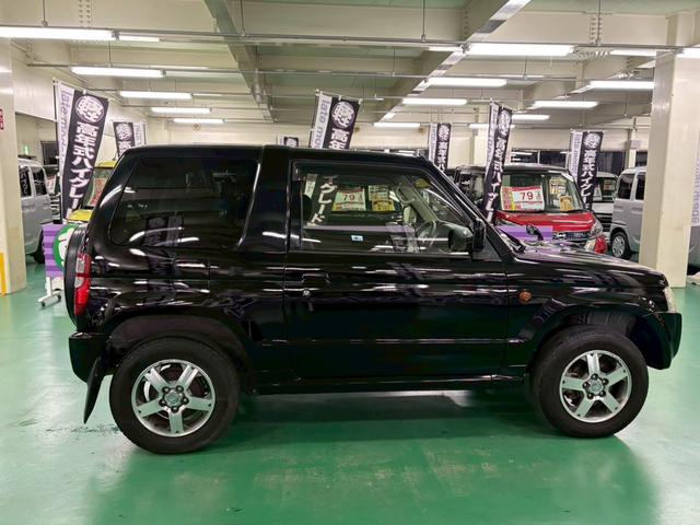 パジェロミニ ＶＲ　ファイナルアニバーサリー　ターボ車　フロア４速ＡＴ　社外ナビ　Ｄ席シートヒーター　エアコン　パワステ　パワーウィンドウ　Ｗエアバッグ　ＡＢＳ　キーレスエントリー　純正アルミ（10枚目）