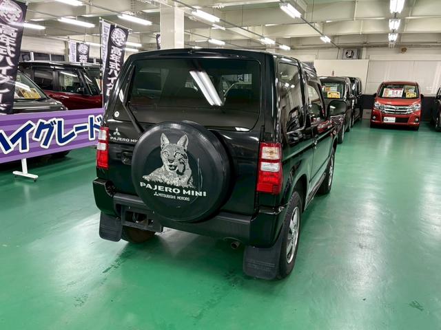 パジェロミニ ＶＲ　ファイナルアニバーサリー　ターボ車　フロア４速ＡＴ　社外ナビ　Ｄ席シートヒーター　エアコン　パワステ　パワーウィンドウ　Ｗエアバッグ　ＡＢＳ　キーレスエントリー　純正アルミ（14枚目）