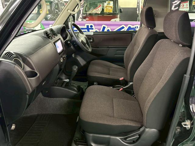 パジェロミニ ＶＲ　ファイナルアニバーサリー　ターボ車　フロア４速ＡＴ　社外ナビ　Ｄ席シートヒーター　エアコン　パワステ　パワーウィンドウ　Ｗエアバッグ　ＡＢＳ　キーレスエントリー　純正アルミ（17枚目）