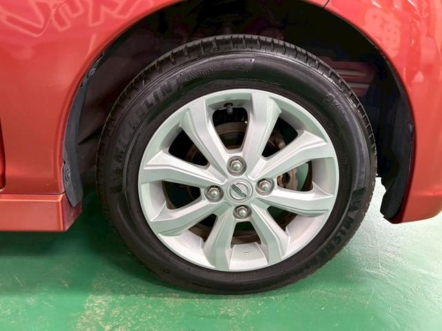 デイズ ハイウェイスター　Ｘ　後期モデル　純正ナビ　アラウンドビューモニター　エマージェンシーブレーキ　ハイビームアシスト　横滑り防止装置　アイドリングストップ　オートエアコン　ＨＩＤ　プッシュスタート　純正アルミ　ドラレコ（33枚目）